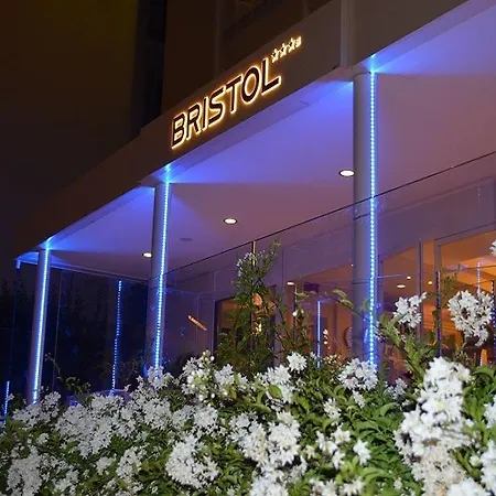 호텔 Bristol