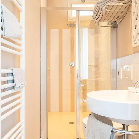 Hotel Bristol 3*