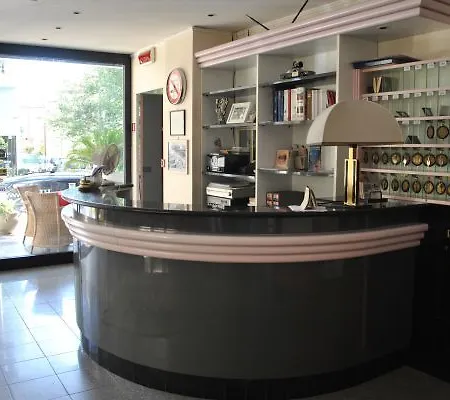 Hotel Bristol 3*